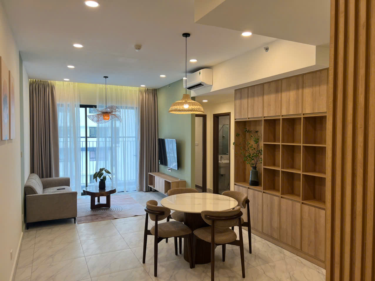 CHO THUÊ CĂN 2PN 79m2 FULL NT GĐ 3 THÁP C2 – TẦNG TRUNG VIEW THOÁNG